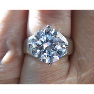 STAINLESS STEEL Round Cut Solitaire Cubic Zirconia Band Ring